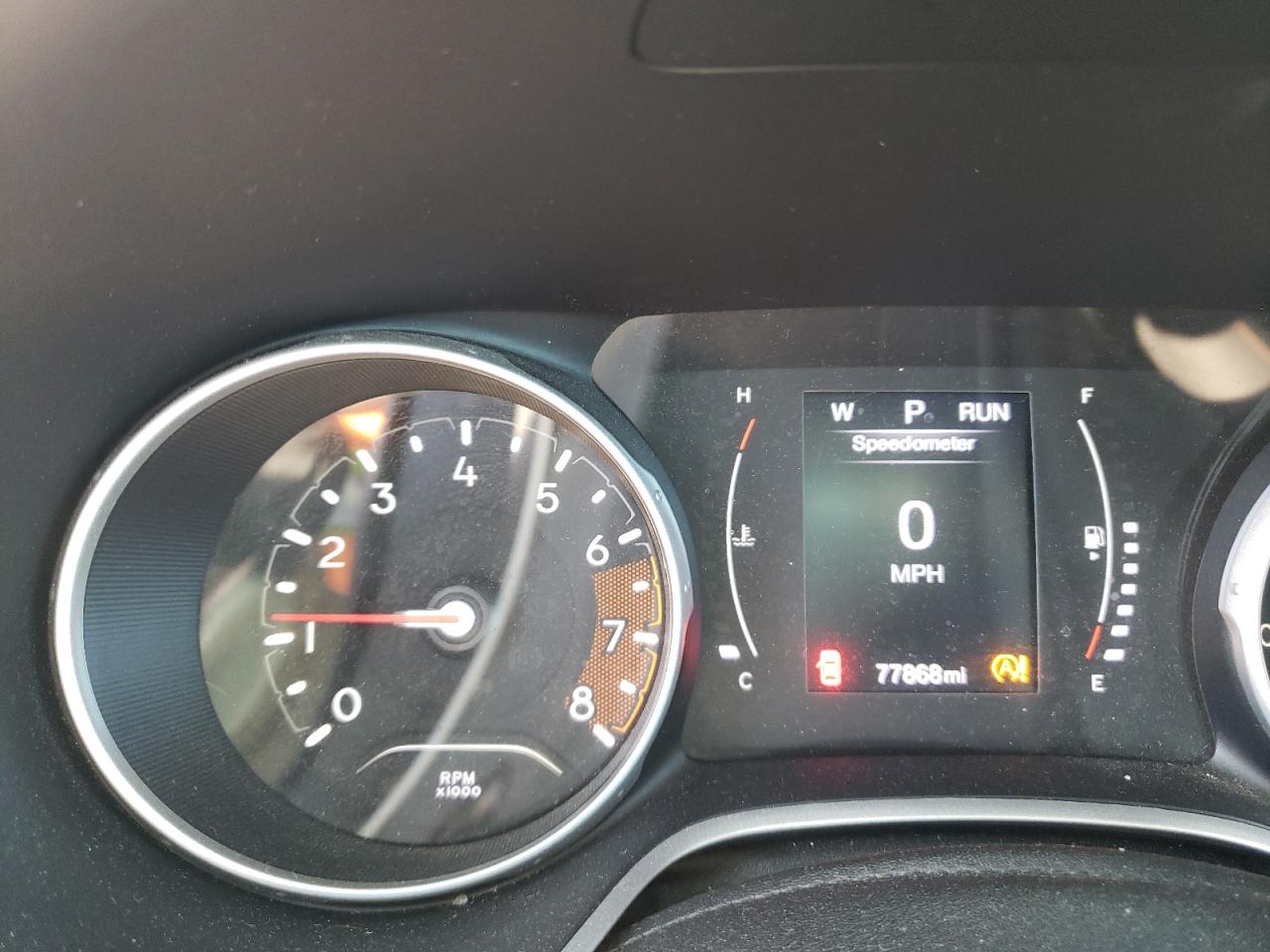 Photo 8 from auction – 2018 JEEP COMPASS SP with VIN 3C4NJDAB6JT210049