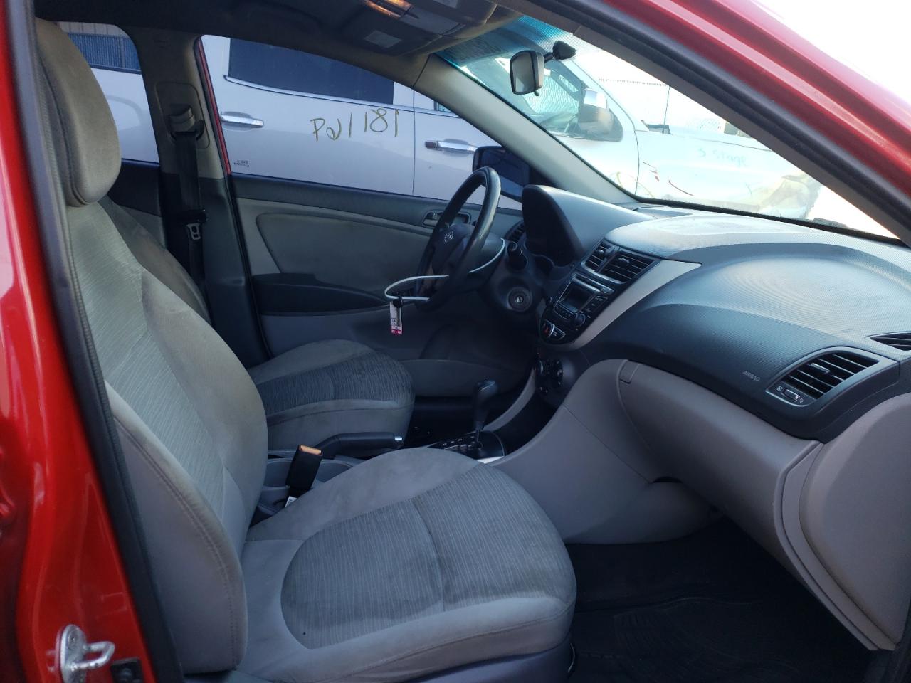 Photo 5 from auction – 2015 HYUNDAI ACCENT GLS with VIN KMHCT4AE8FU816845