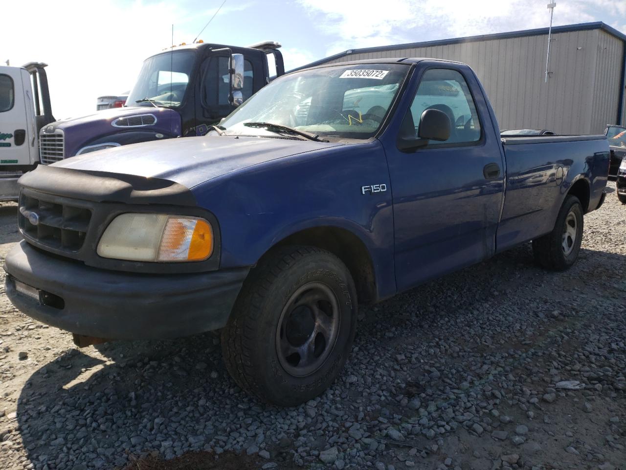 Photo 2 from auction – 1997 FORD F150 with VIN 1FTDF1723VNB16199