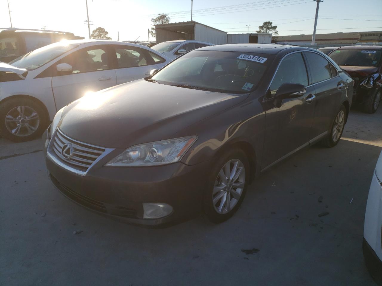 Photo 2 from auction – 2011 LEXUS ES 350 with VIN JTHBK1EG1B2447781