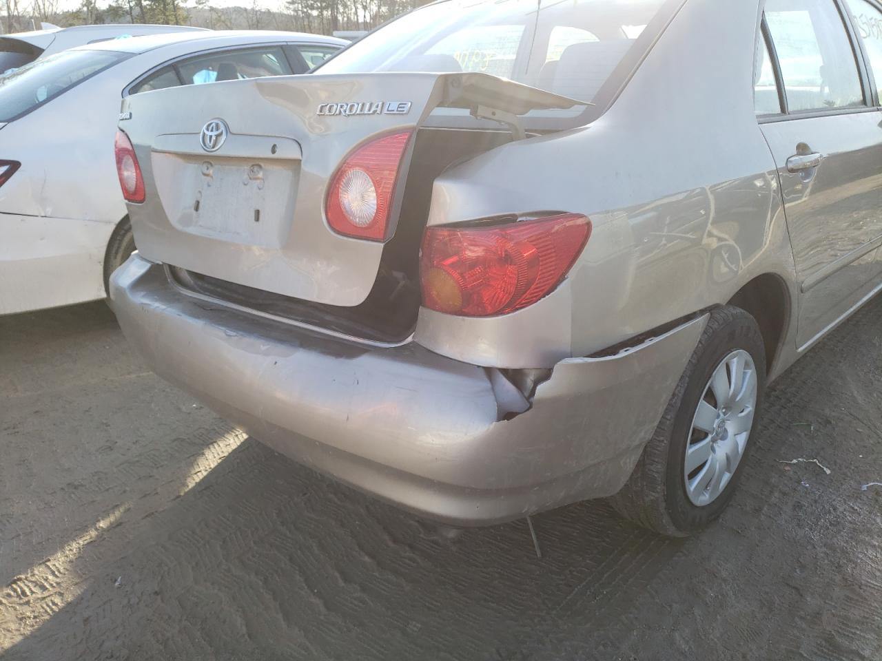 Photo 9 from auction – 2004 TOYOTA COROLLA with VIN 2T1BR32E44C293096