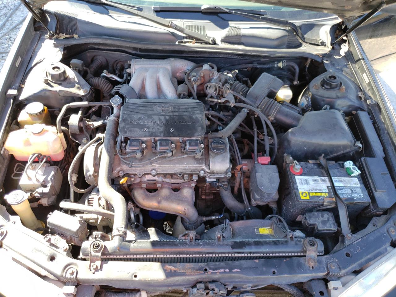 Photo 7 from auction – 2000 TOYOTA CAMRY LE with VIN 4T1BF28K1YU934970