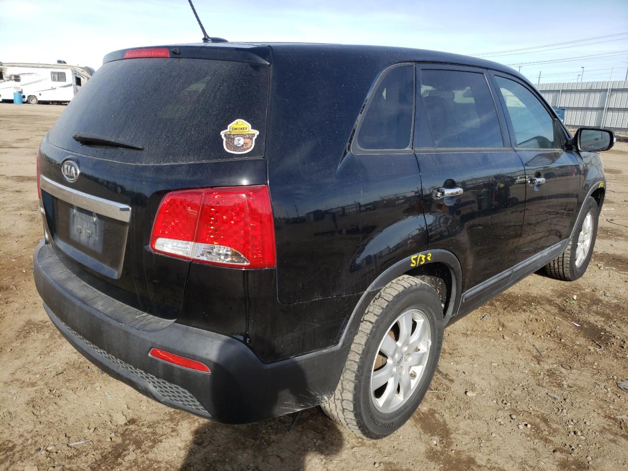 Photo 4 from auction – 2012 KIA SORENTO BA with VIN 5XYKT4A12CG233701