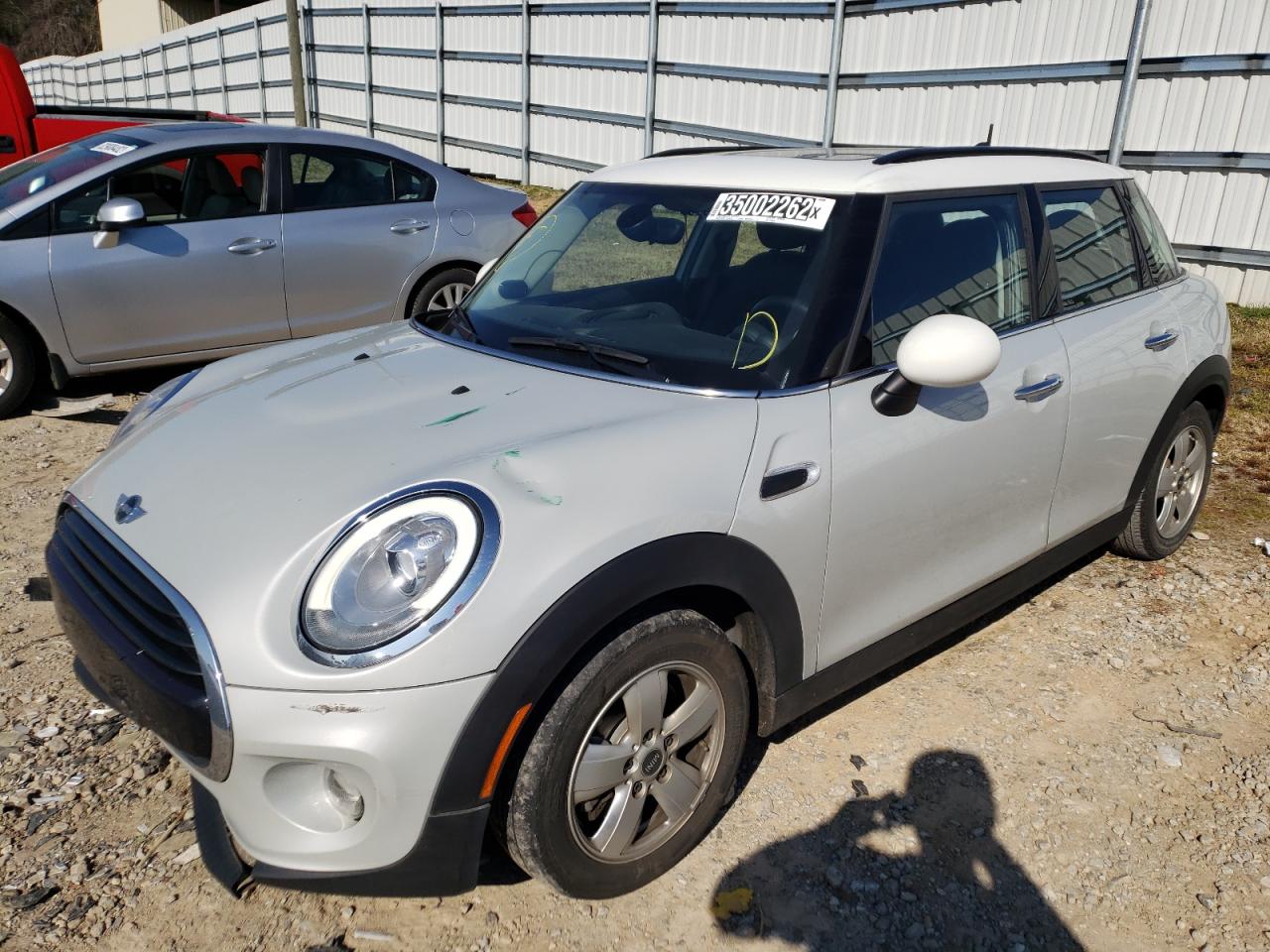 Photo 2 from auction – 2018 MINI COOPER with VIN WMWXU1C53J2F79541