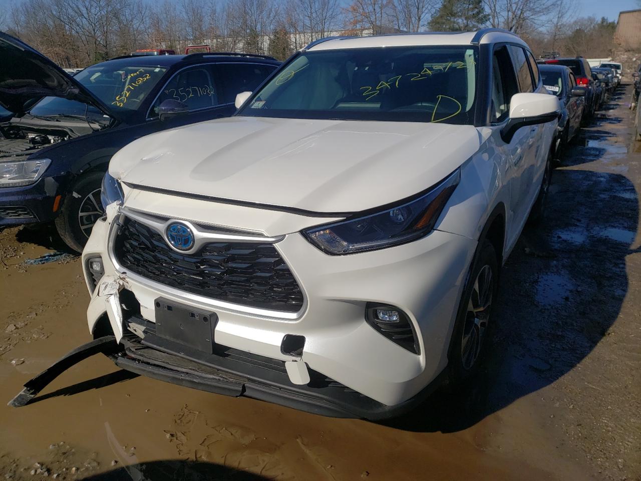Photo 2 from auction – 2021 TOYOTA HIGHLANDER with VIN 5TDGBRCH8MS052560