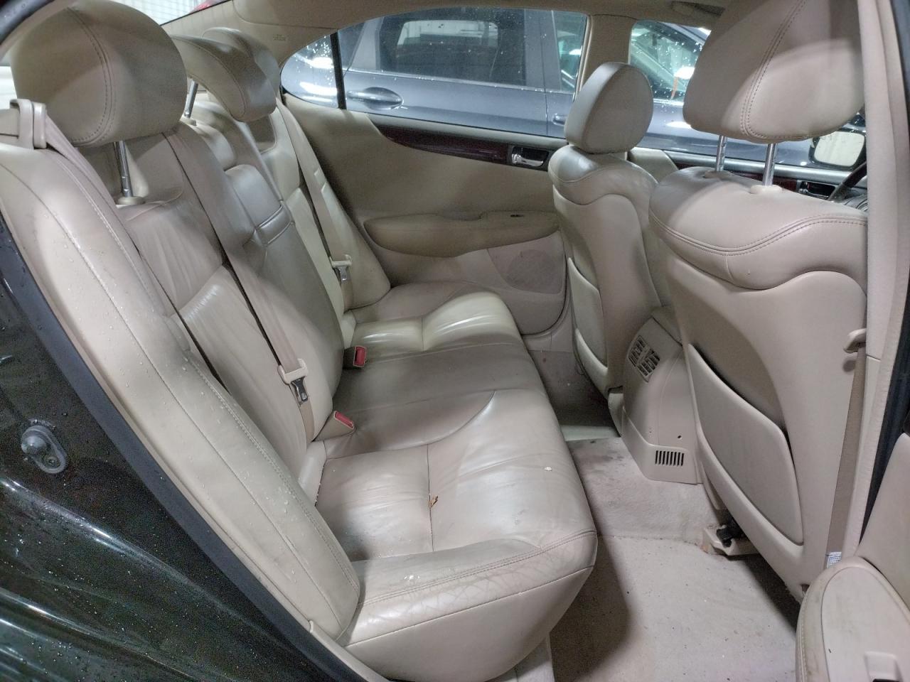 Photo 6 from auction – 2002 LEXUS ES 300 with VIN JTHBF30G125015276