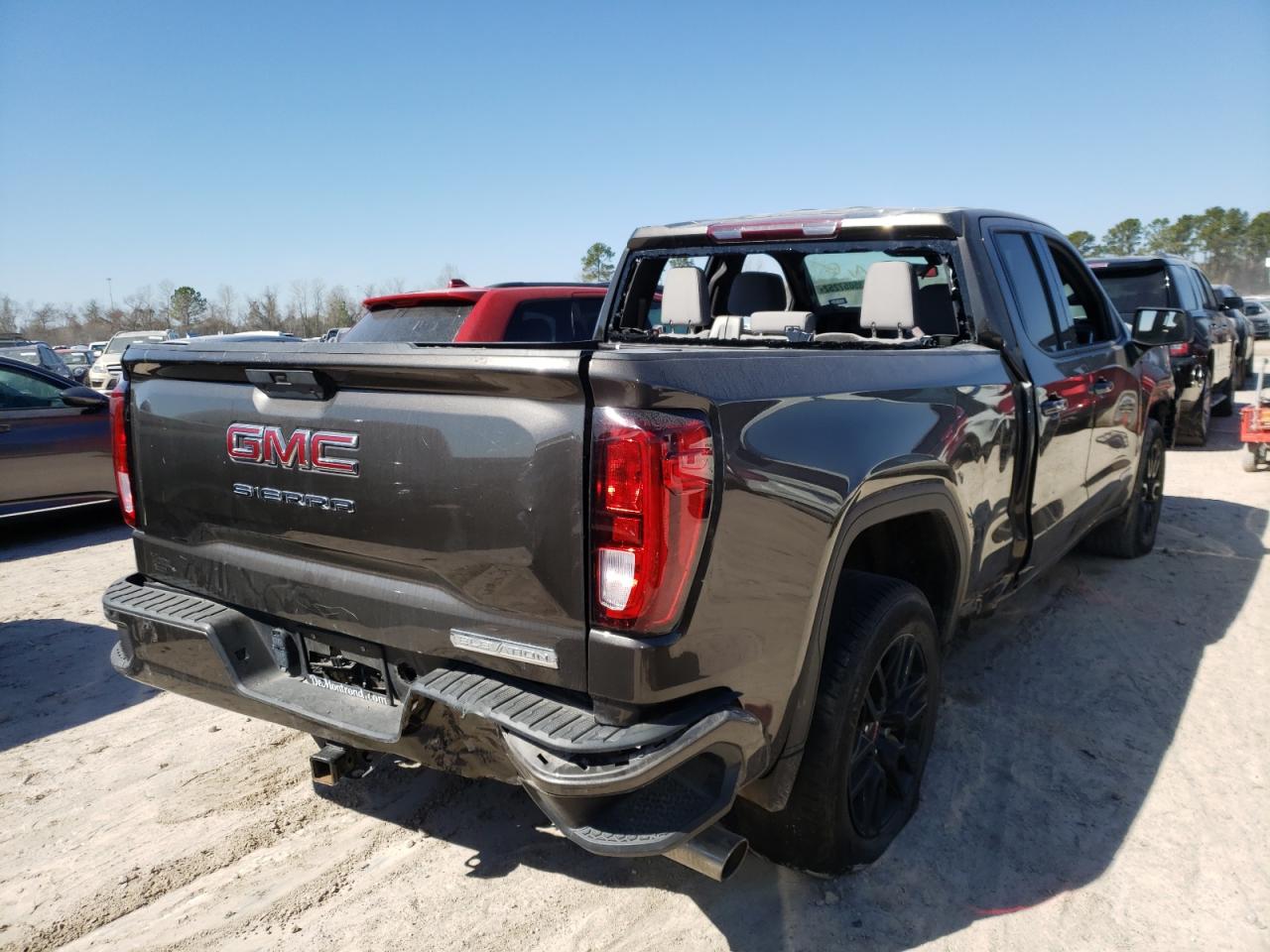 Photo 4 from auction – 2019 GMC SIERRA C15 with VIN 1GTR8CED9KZ427835