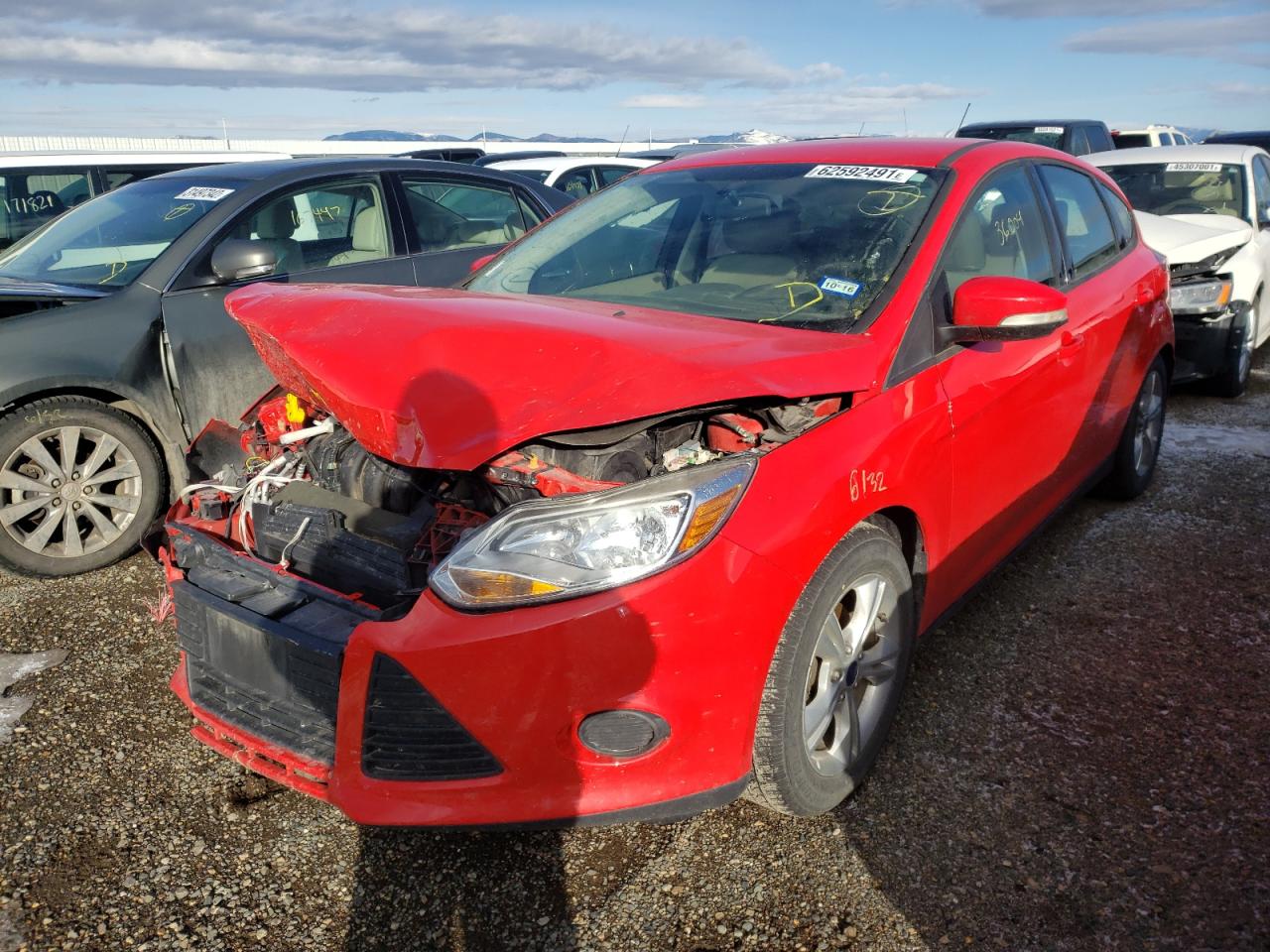 Photo 2 from auction – 2014 FORD FOCUS SE with VIN 1FADP3K27EL143679
