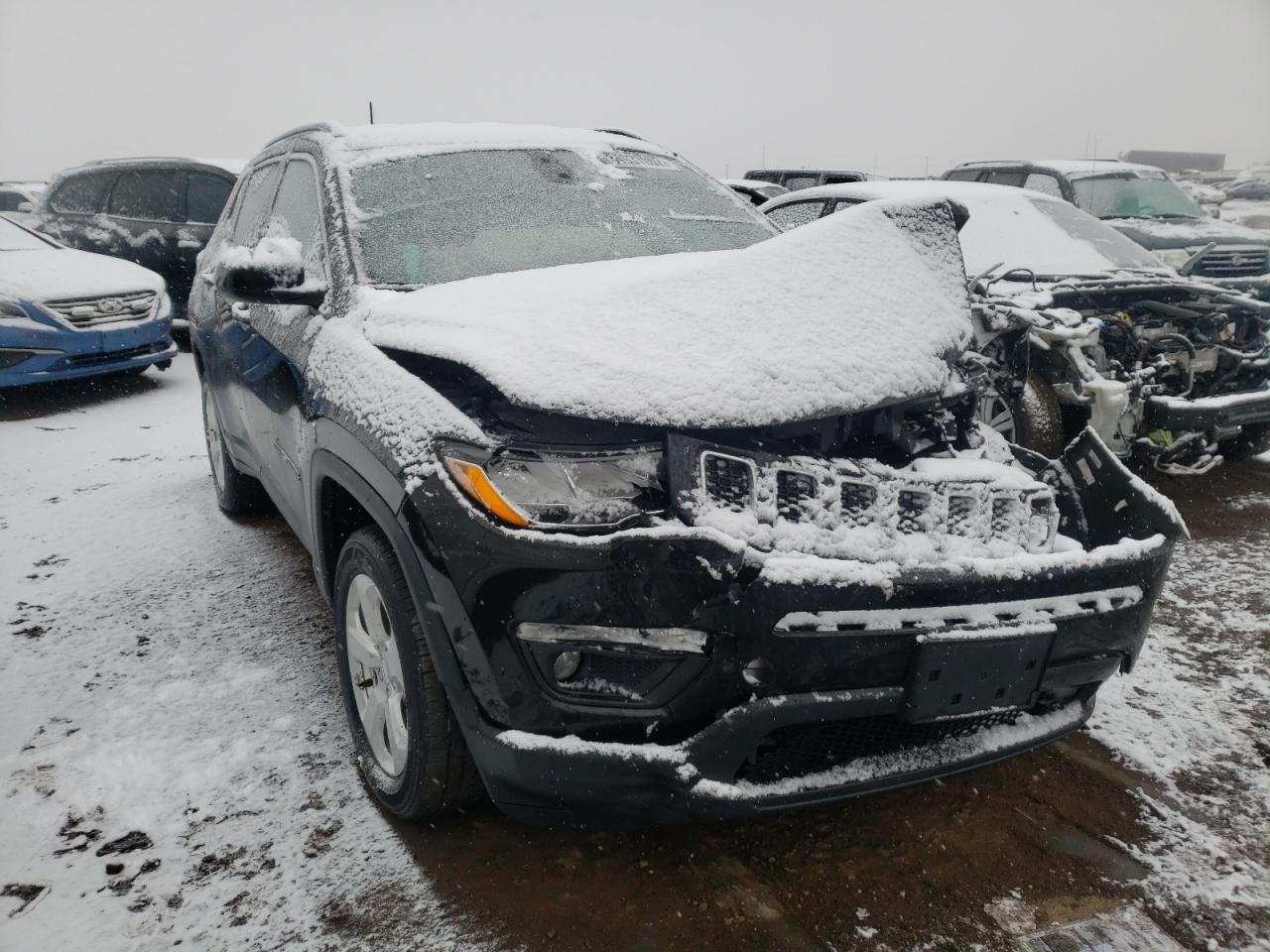JEEP COMPASS LA 2020 with VIN 3C4NJDBB2LT219669 - Photo from auction