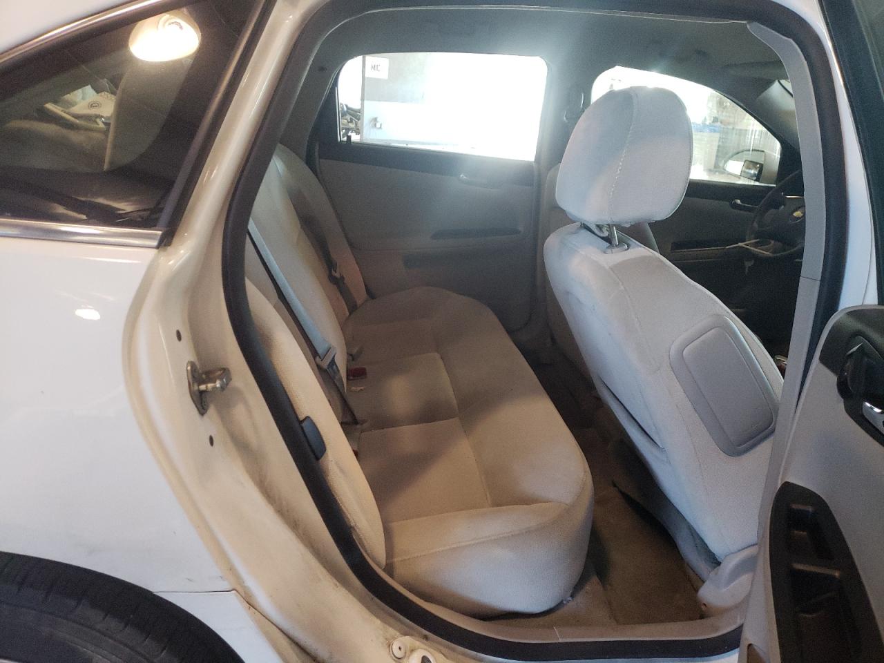 Photo 6 from auction – 2014 CHEVROLET IMPALA LIM with VIN 2G1WA5E39E1176475
