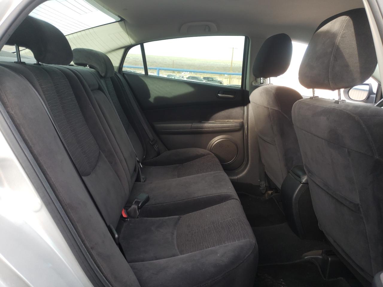 Photo 6 from auction – 2009 MAZDA 6 I with VIN 1YVHP81AX95M34991