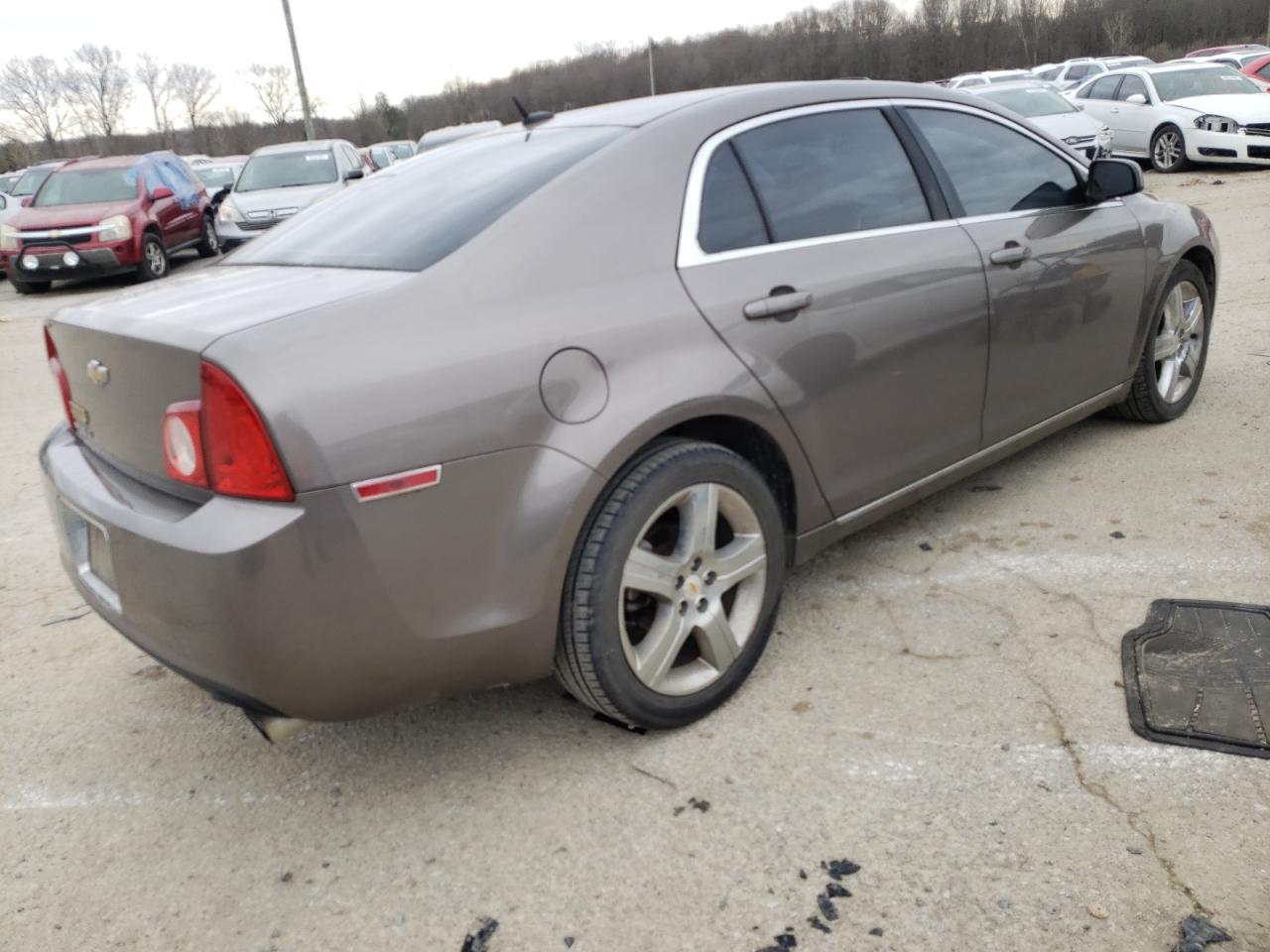 Photo 4 from auction – 2011 CHEVROLET MALIBU 2LT with VIN 1G1ZD5E7XBF104485