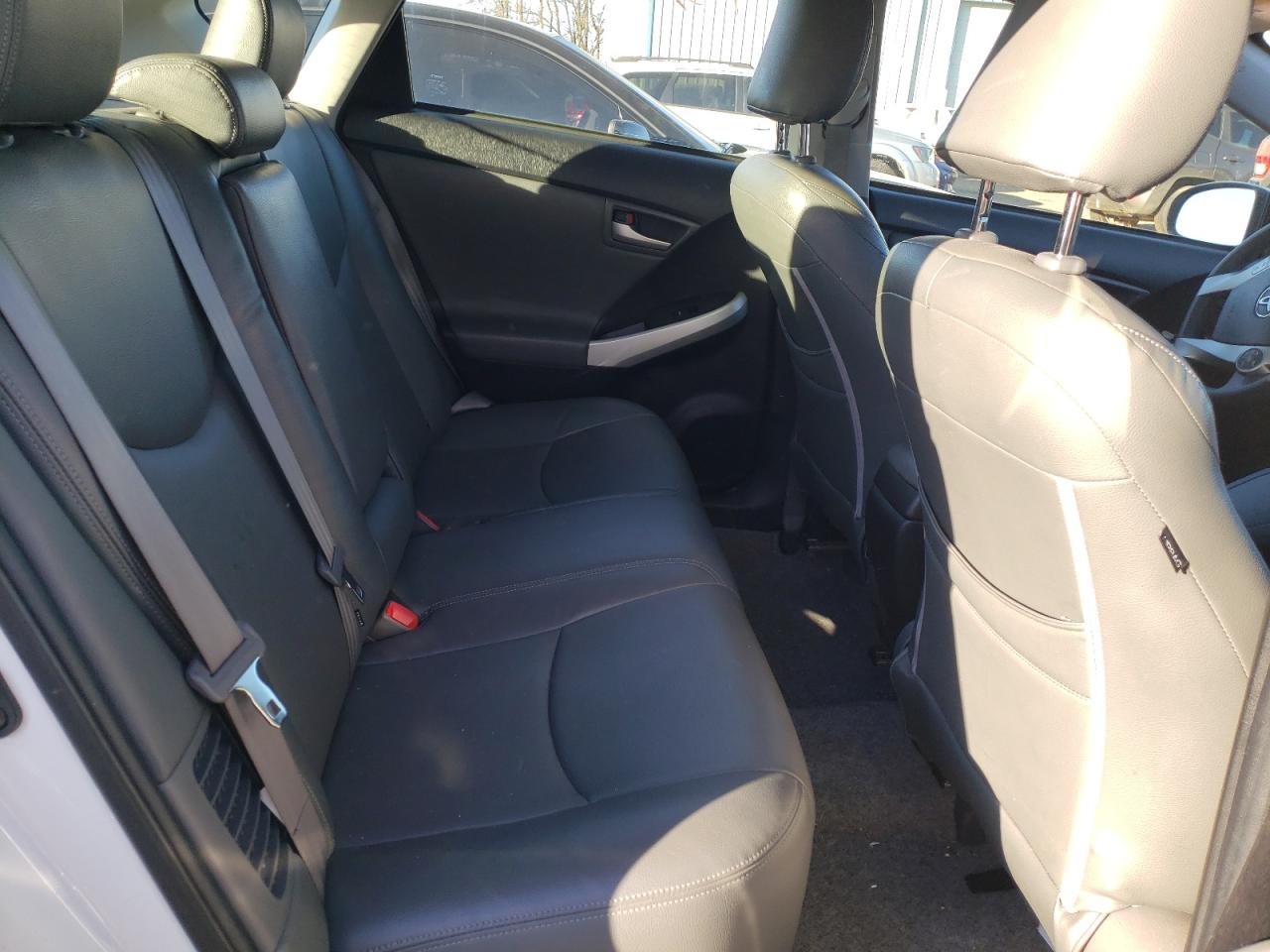 Photo 6 from auction – 2015 TOYOTA PRIUS with VIN JTDKN3DU2F0431974