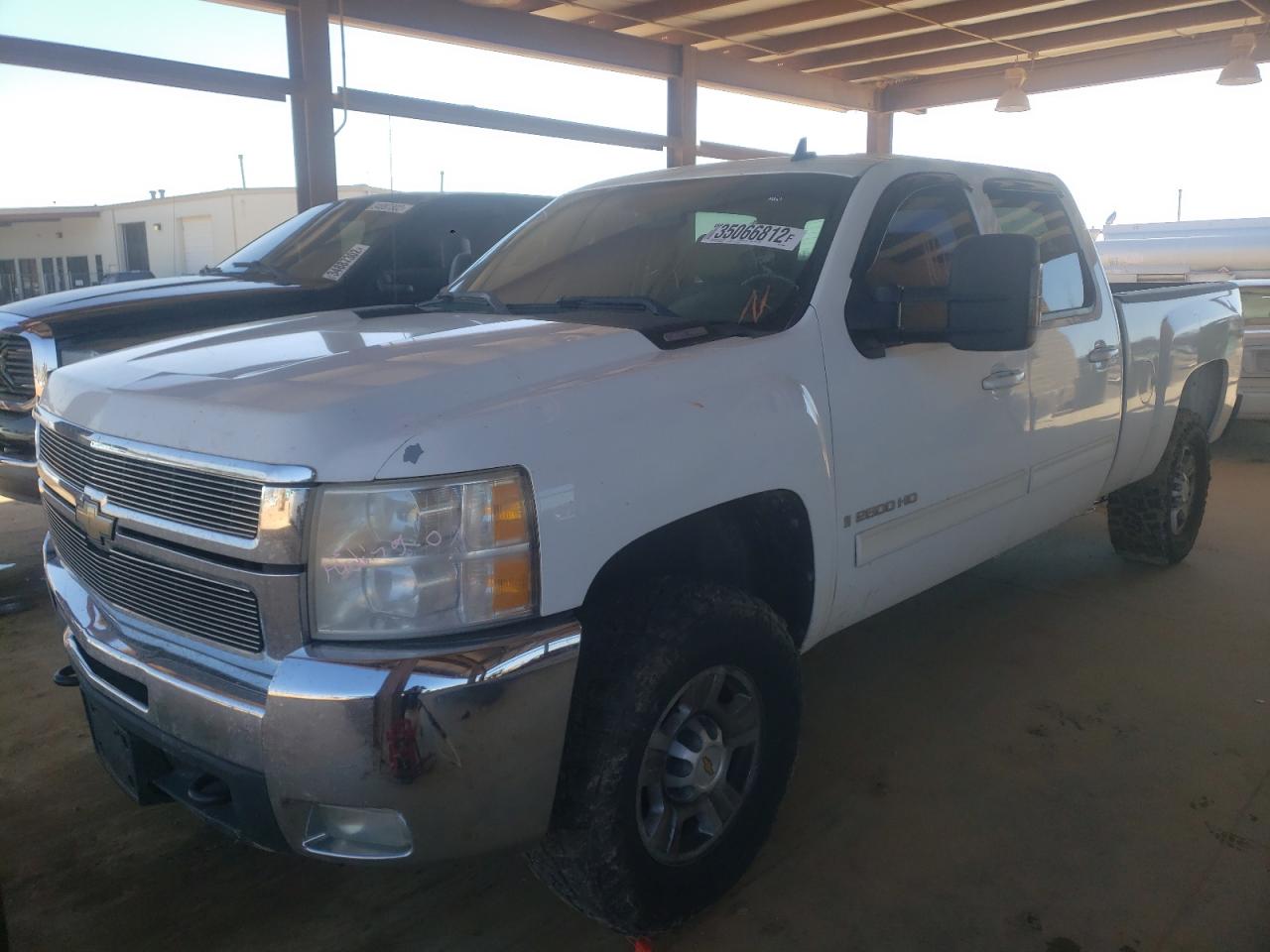 Photo 2 from auction – 2009 CHEVROLET SILVERADO with VIN 1GCHK63639F160058