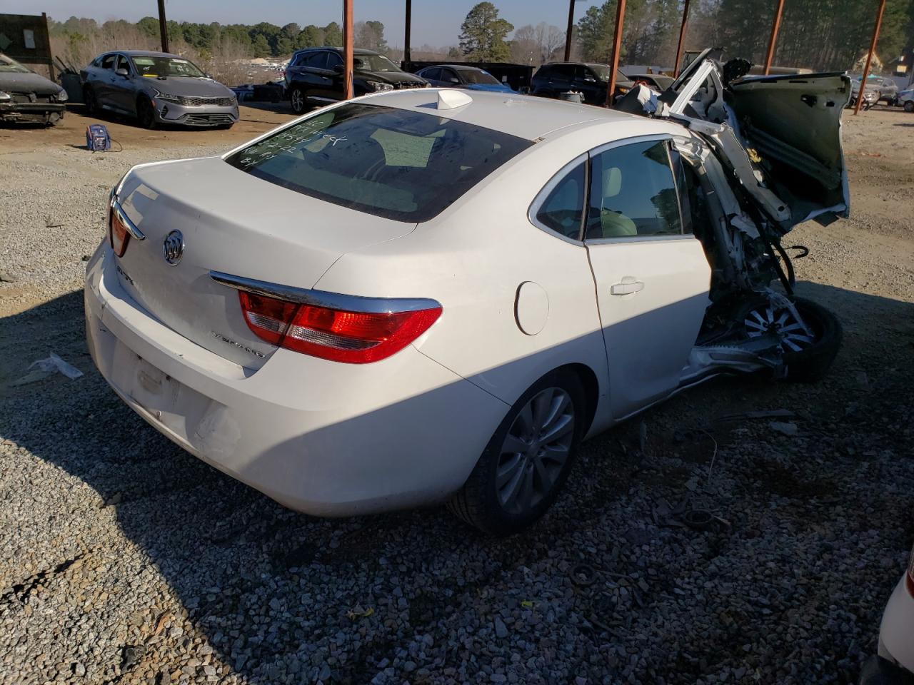 Photo 4 from auction – 2016 BUICK VERANO with VIN 1G4PP5SK9G4169373