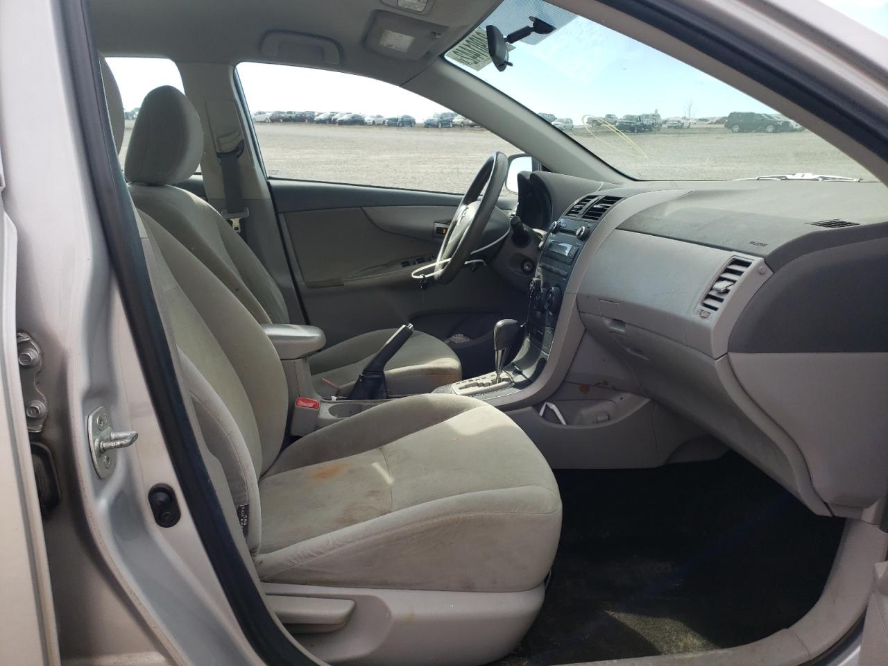 Photo 5 from auction – 2010 TOYOTA COROLLA BA with VIN 2T1BU4EE6AC510255