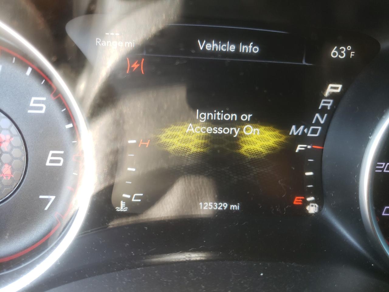 Photo 8 from auction – 2017 DODGE CHARGER SE with VIN 2C3CDXBG1HH657230