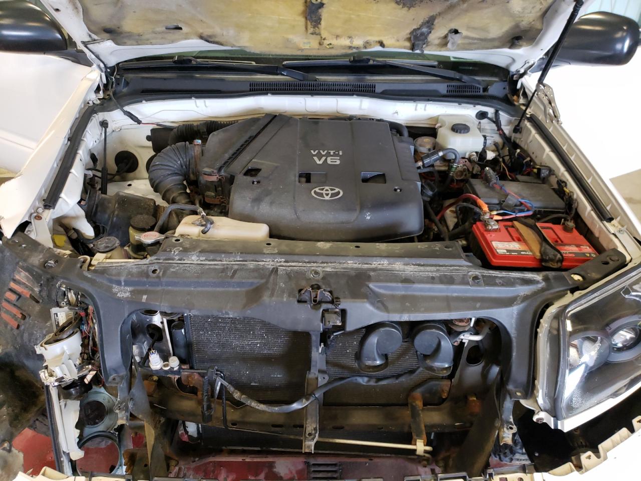 Photo 7 from auction – 2003 TOYOTA 4RUNNER SR with VIN JTEBU14R330015071