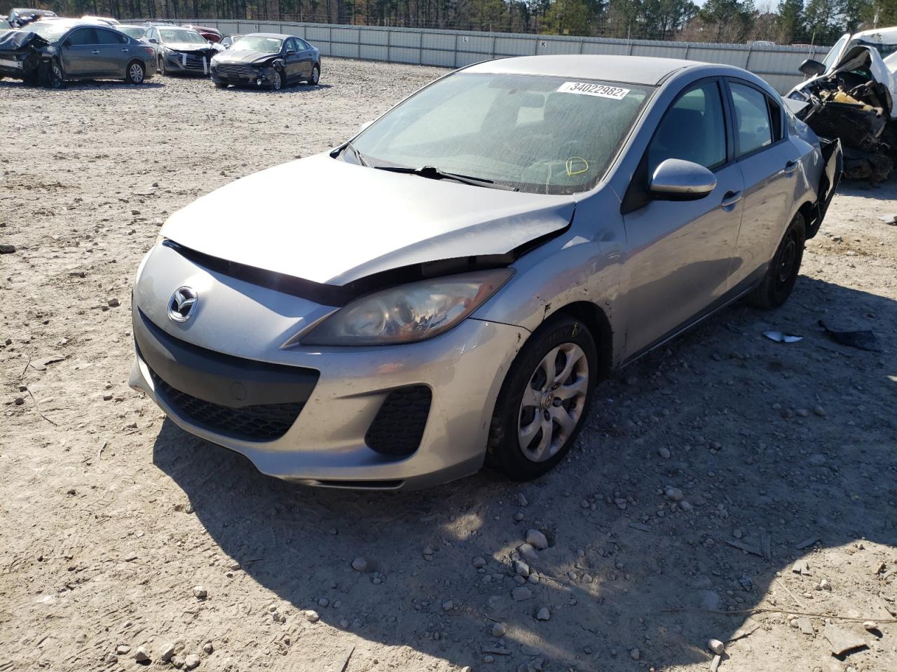 Photo 2 from auction – 2012 MAZDA 3 I with VIN JM1BL1UF0C1596892