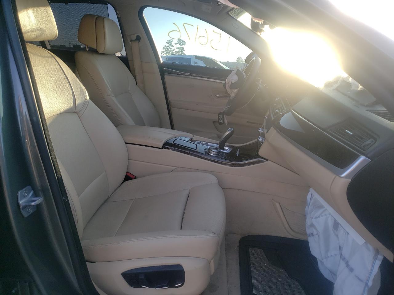 صورة رقم 5 من المزاد - 2014 BMW 535 I مع VIN WBA5B1C51ED475943