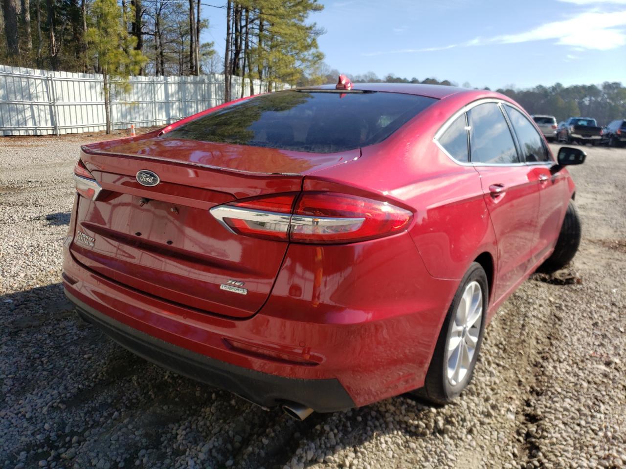 Photo 4 from auction – 2020 FORD FUSION SE with VIN 3FA6P0HD1LR102818