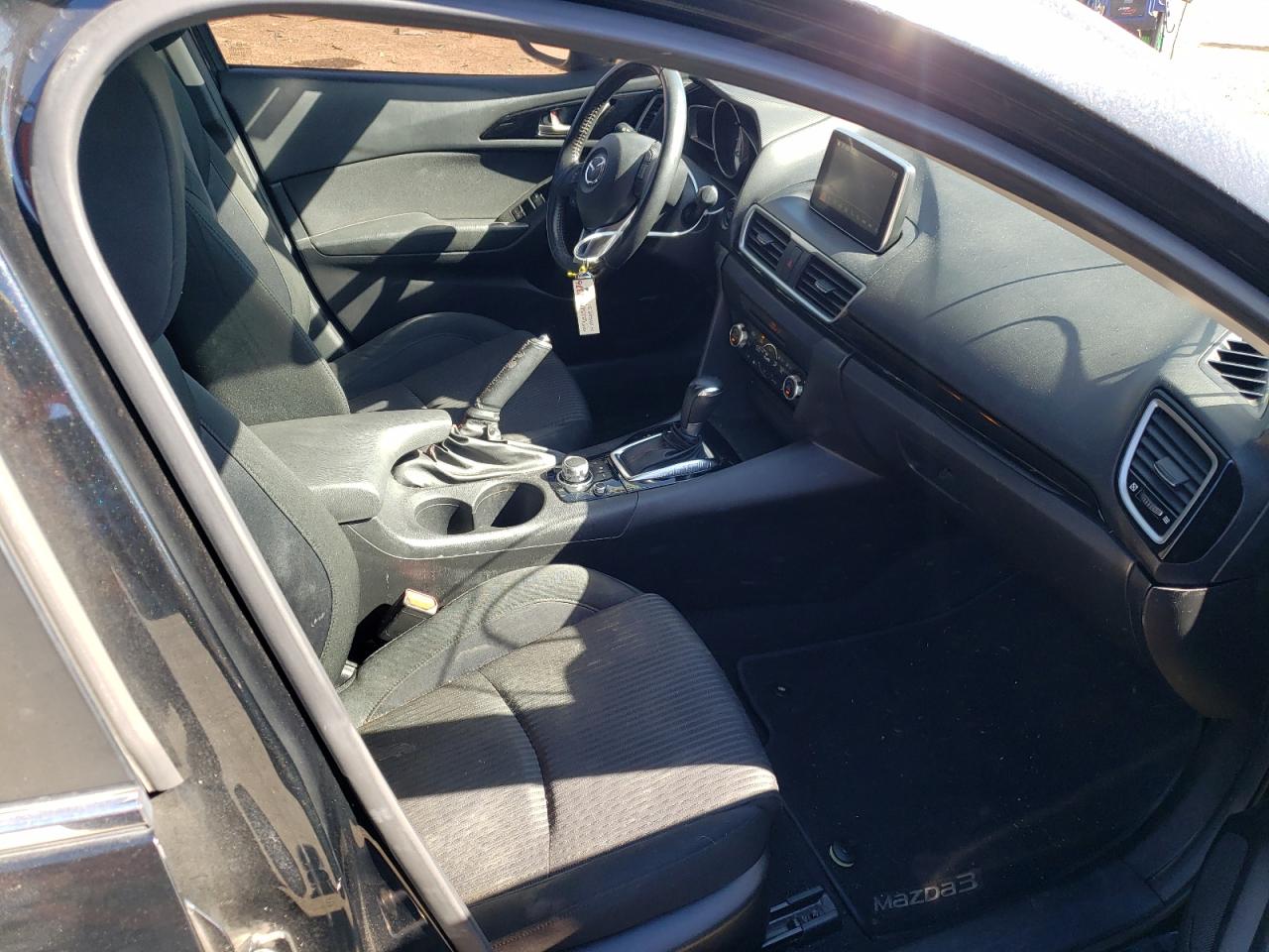 Photo 5 from auction – 2014 MAZDA 3 TOURING with VIN JM1BM1L73E1197825