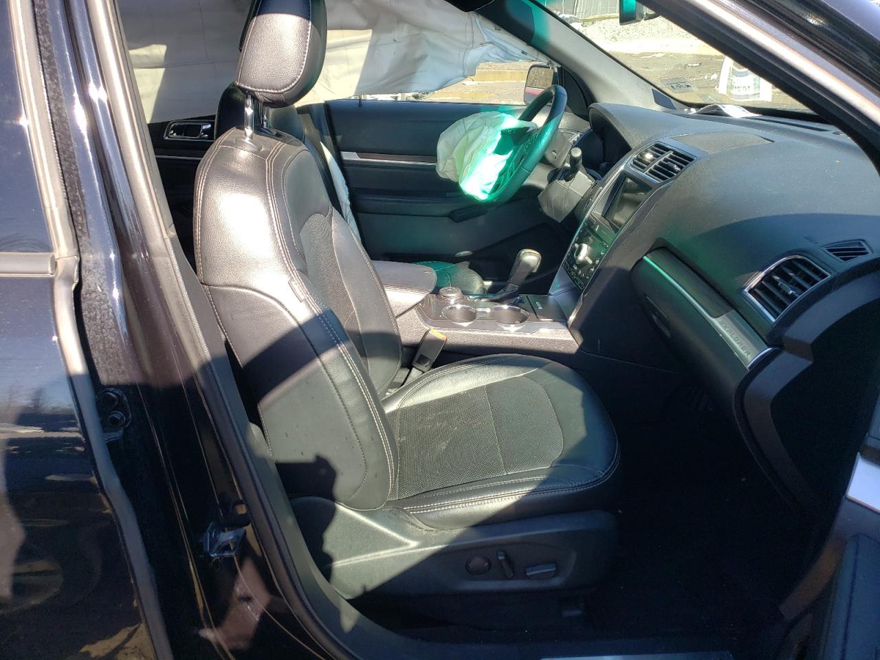 Photo 5 from auction – 2019 FORD EXPLORER L with VIN 1FM5K8F8XKGB10300