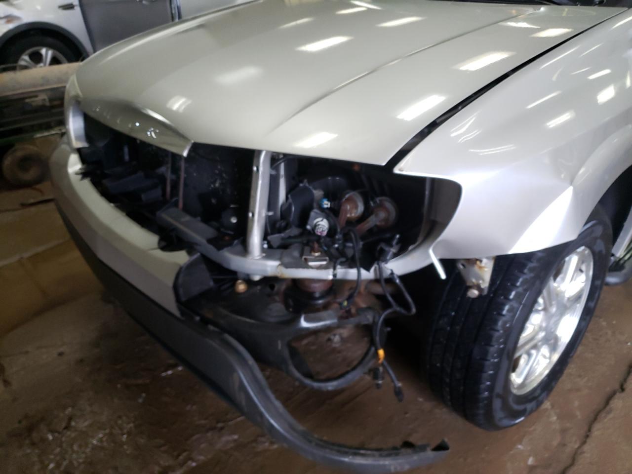 Photo 9 from auction – 2006 BUICK RAINIER CX with VIN 5GAET13MX62154666