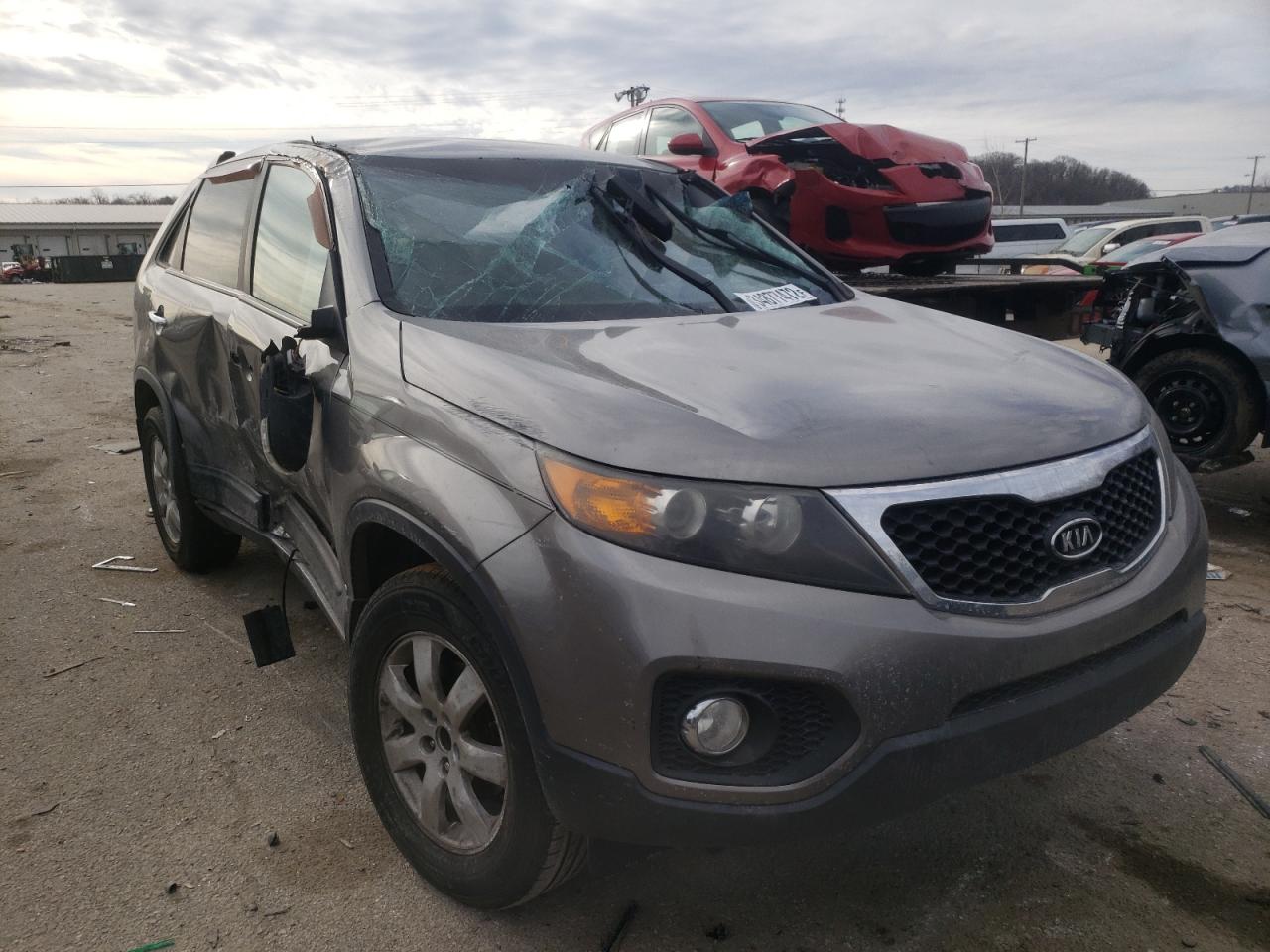 KIA SORENTO BA 2011 with VIN 5XYKTCA15BG114842 - Photo from auction