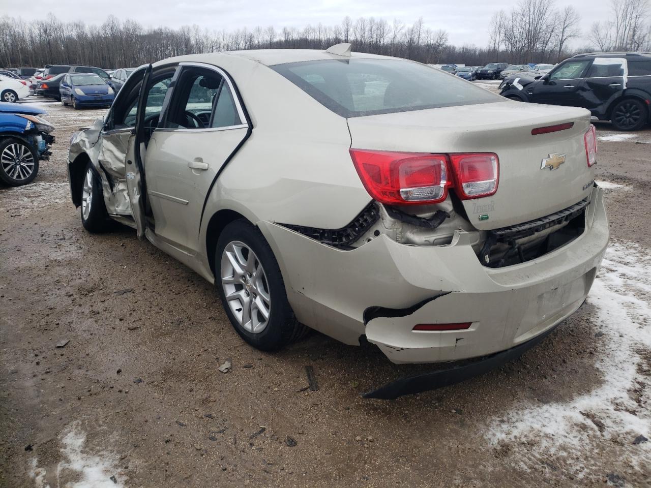 Photo 3 from auction – 2015 CHEVROLET MALIBU 1LT with VIN 1G11C5SL4FF184695