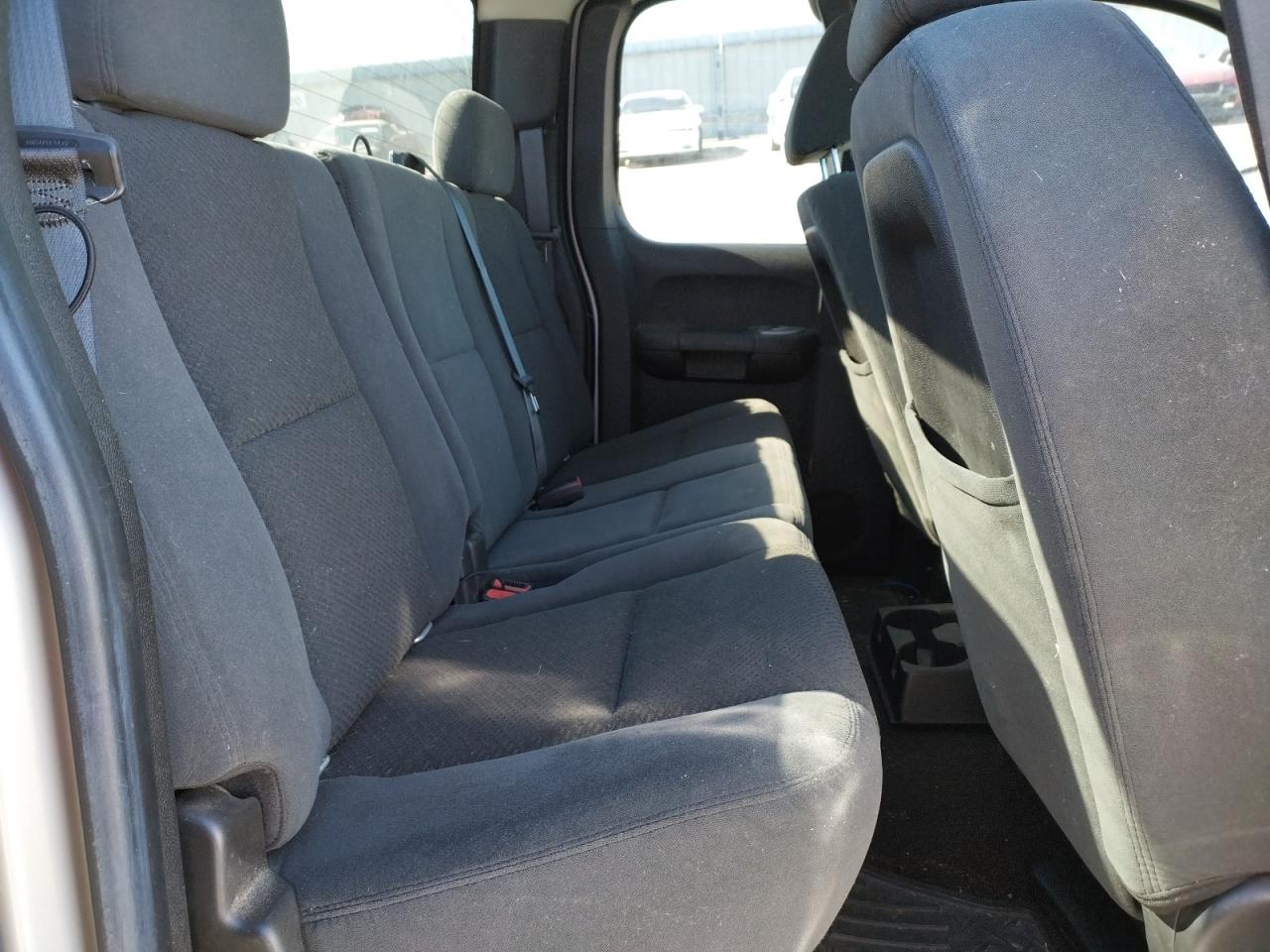 Photo 6 from auction – 2008 CHEVROLET SILVERADO with VIN 1GCEC19088Z328098