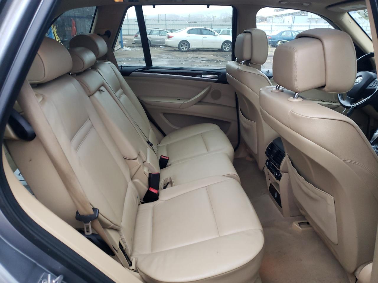 Photo 6 from auction – 2011 BMW X5 XDRIVE3 with VIN 5UXZV4C52BL410404