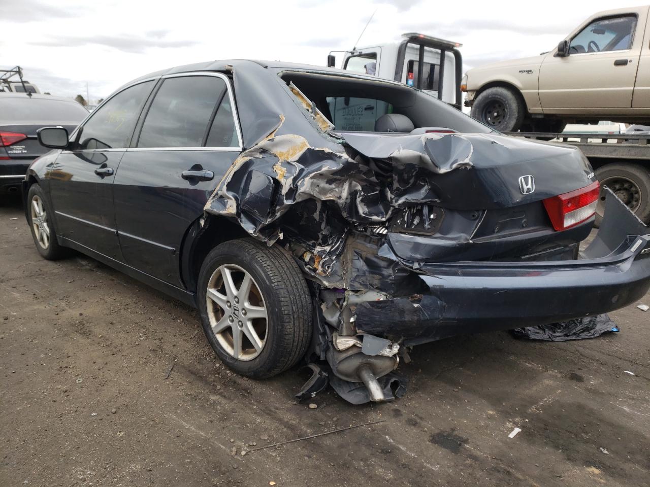 Photo 3 from auction – 2003 HONDA ACCORD with VIN 1HGCM66573A097298