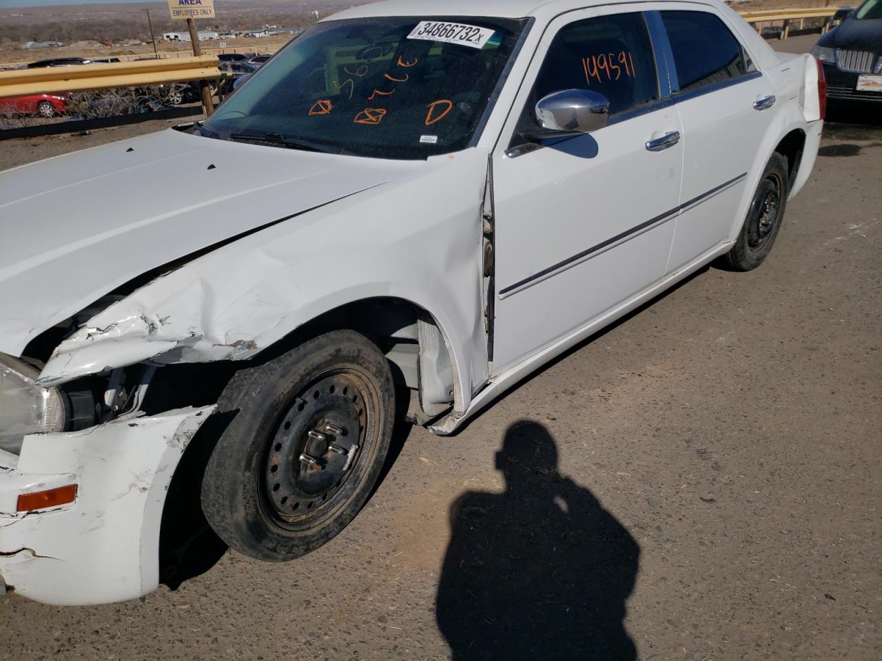Photo 9 from auction – 2010 CHRYSLER 300 TOURIN with VIN 2C3CA5CV2AH264658