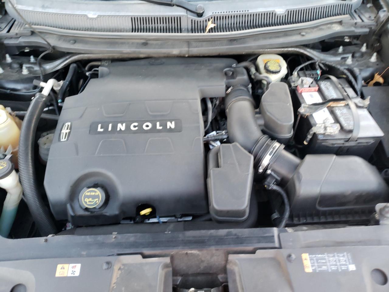 Photo 7 from auction – 2014 LINCOLN MKT with VIN 2LMHJ5NK3EBL54933