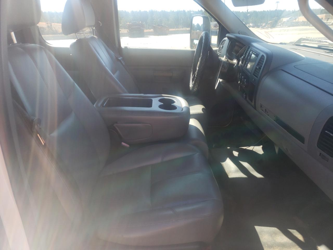 Photo 5 from auction – 2007 CHEVROLET SILVERADO with VIN 1GCHC29KX7E589582