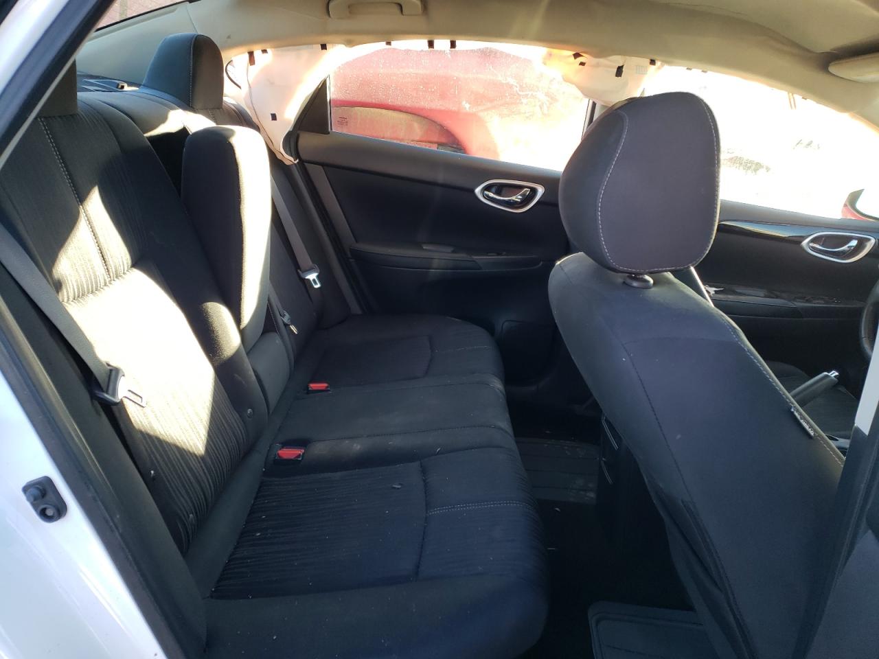 Photo 6 from auction – 2017 NISSAN SENTRA S with VIN 3N1AB7AP3HL714211
