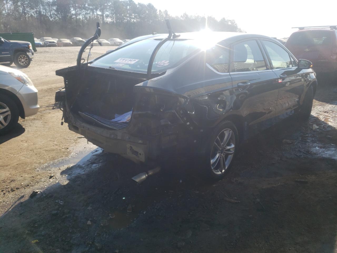 Photo 4 from auction – 2015 FORD FUSION SE with VIN 3FA6P0LU2FR185722