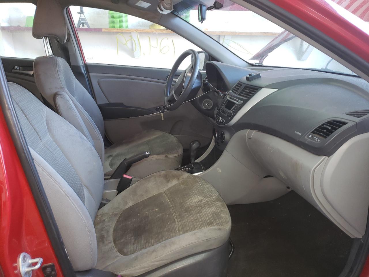 Photo 5 from auction – 2016 HYUNDAI ACCENT SE with VIN KMHCT4AE4GU106276