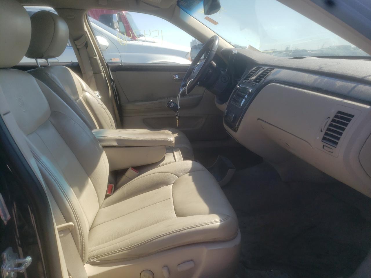Photo 5 from auction – 2009 CADILLAC DTS with VIN 1G6KD57Y99U100371
