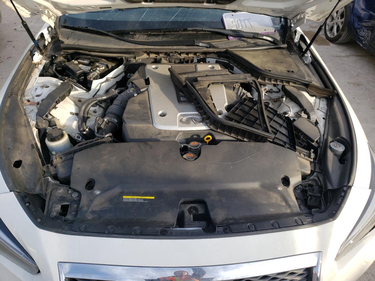 Photo 7 from auction – 2014 INFINITI Q50 BASE with VIN JN1BV7AR3EM701389