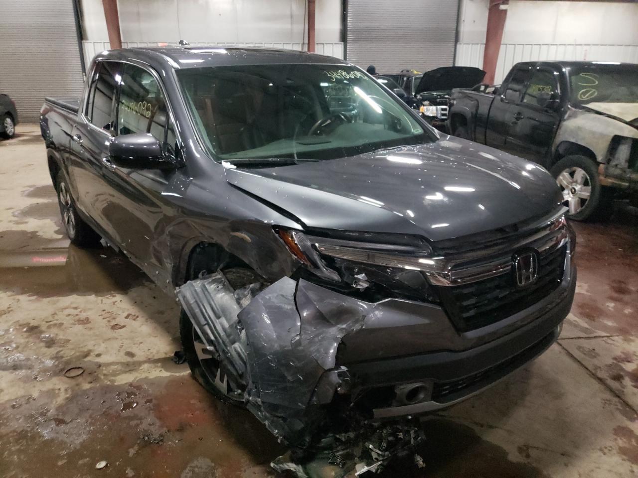 HONDA RIDGELINE 2018 with VIN 5FPYK3F72JB008582 - Photo from auction