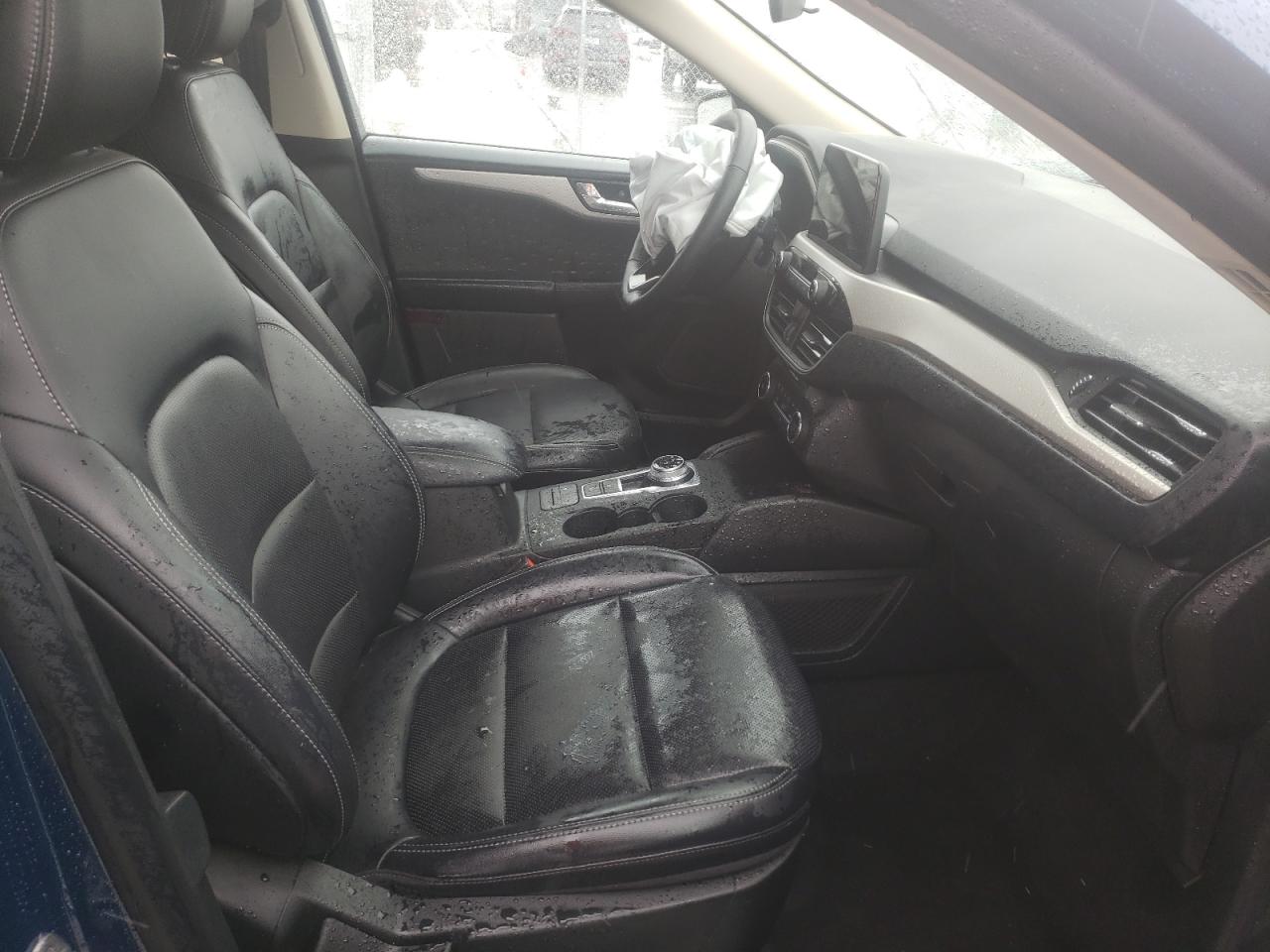 Photo 5 from auction – 2020 FORD ESCAPE SEL with VIN 1FMCU9H65LUC33475