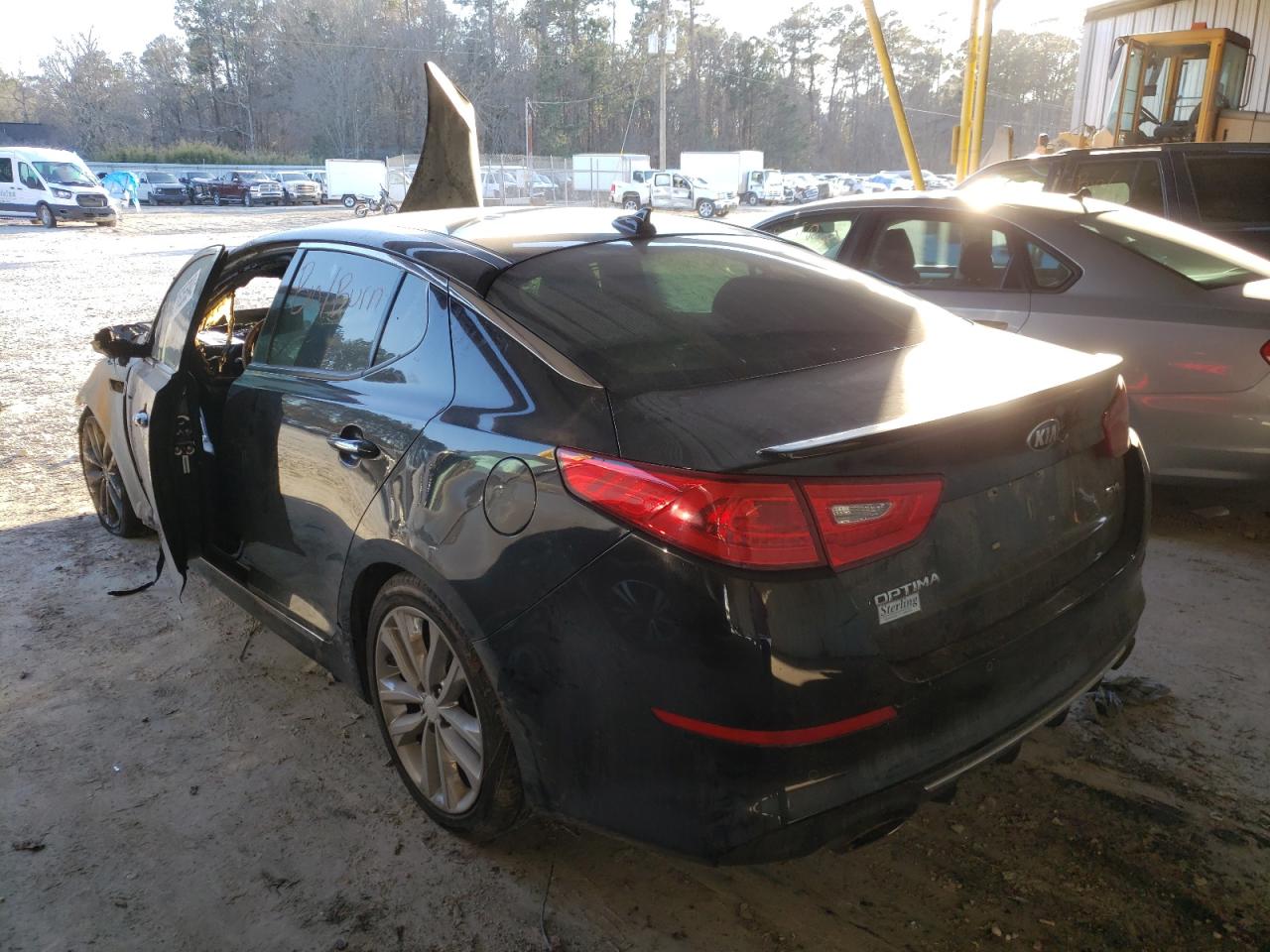 Photo 3 from auction – 2015 KIA OPTIMA SX with VIN 5XXGR4A62FG395689