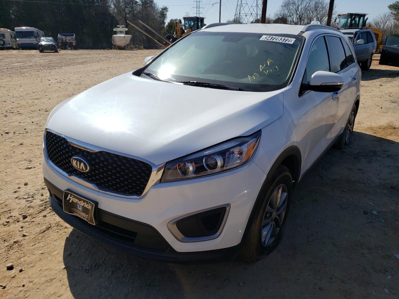 Photo 2 from auction – 2016 KIA SORENTO LX with VIN 5XYPGDA55GG179801