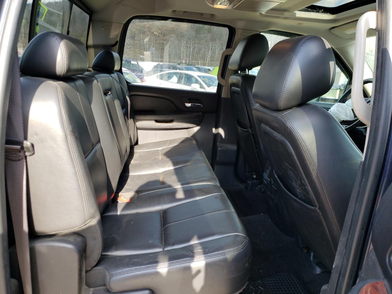 Photo 6 from auction – 2011 CHEVROLET SILVERADO with VIN 1GC4K1C84BF158487