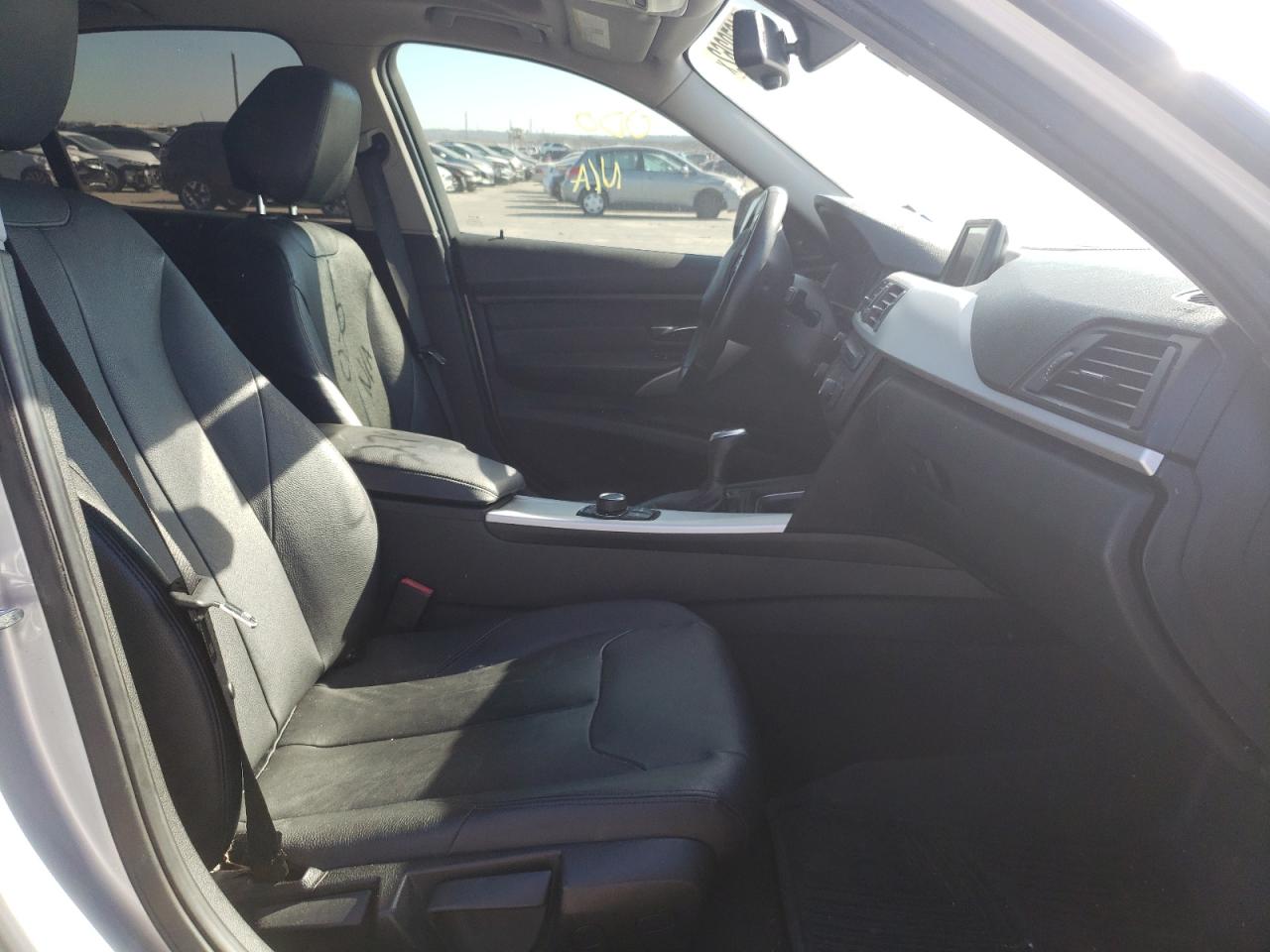 Photo 5 from auction – 2012 BMW 328 I with VIN WBA3A5C59CF452798
