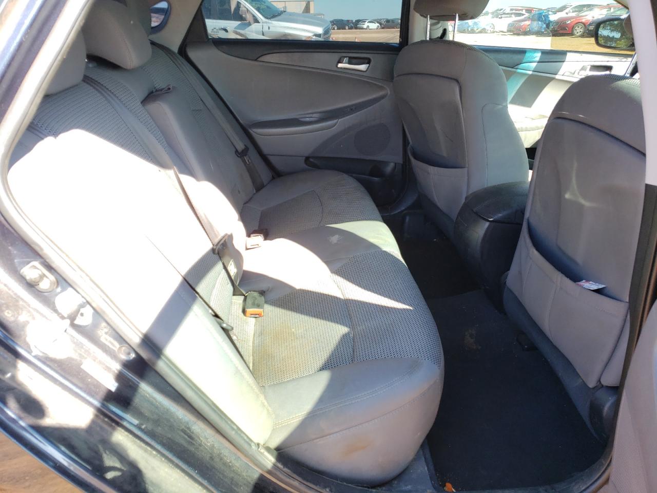 Photo 6 from auction – 2011 HYUNDAI SONATA GLS with VIN 5NPEB4AC9BH043449