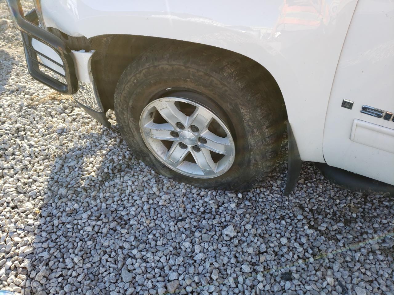 Photo 9 from auction – 2009 GMC SIERRA K15 with VIN 3GTEK23M99G207280