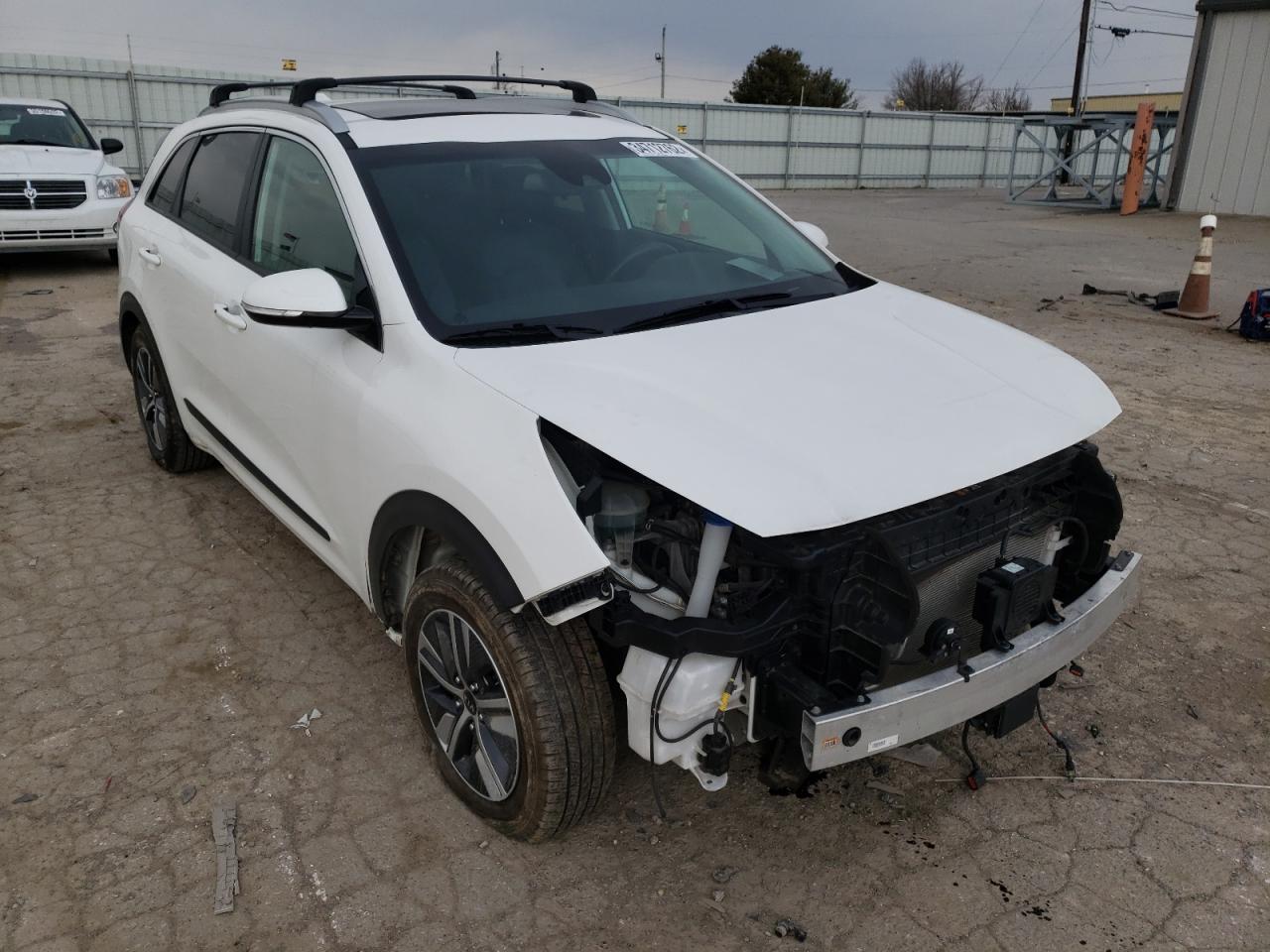 KIA NIRO EX PR 2020 with VIN KNDCE3LC8L5368553 - Photo from auction